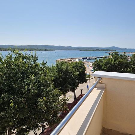 Seaside Apartments Turanj Ngoại thất bức ảnh
